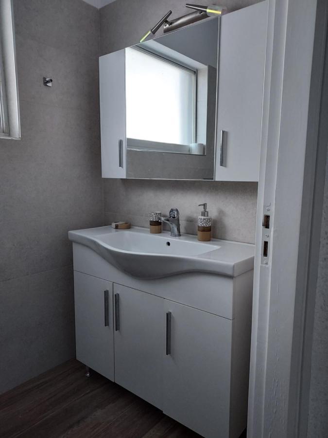 Aqua Apartments Loutra Oraias Elenis Exterior foto